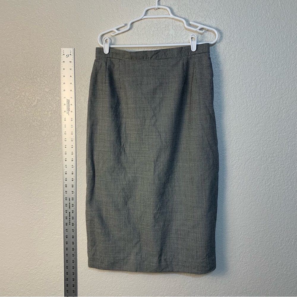 Hawksley & Wight houndstooth Wool Skirt